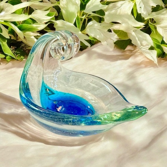 Maltese Aladdin's Lamp Sommerso Glass Bowl - Picture 3 of 11